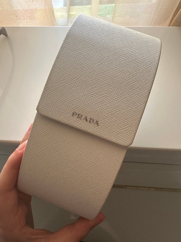 Prada Güneş Gözlüğü - Görsel 3