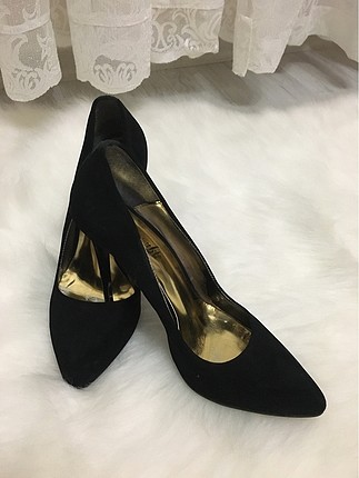 38 Beden Stiletto
