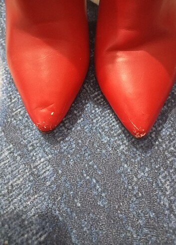 37 Beden kırmızı Renk Ayakkabı 