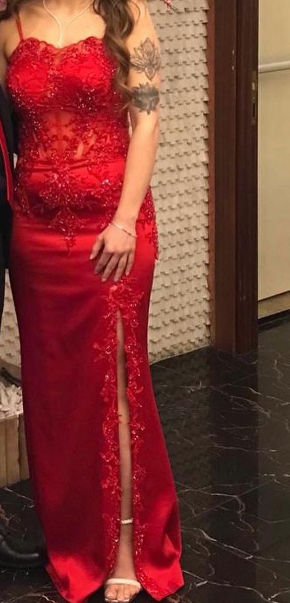 Kırmızı İşlemeli Straplez Uzun Abiye - Görsel 4