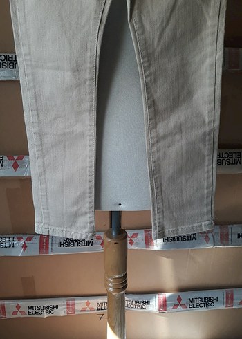 6 Yaş Beden Düğmeli Bej Erkek Çocuk Denim Pantolon koyu ten rengi