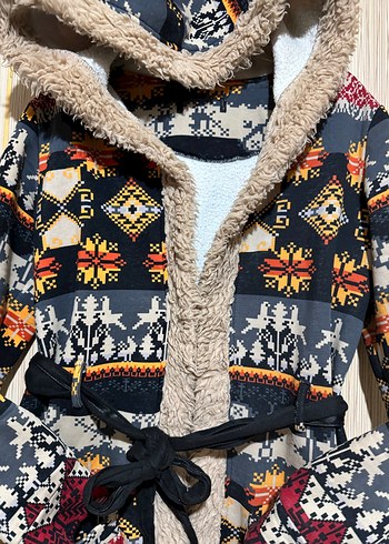 Bohem Desenli Kapüşonlu Kadın hırka - Görsel 4