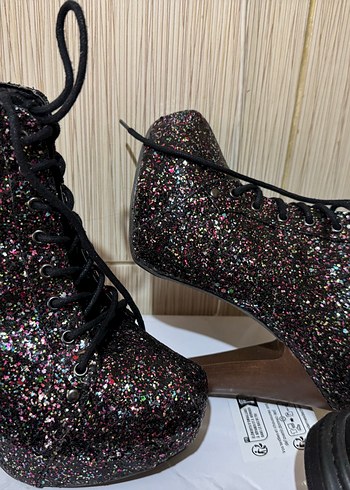 Yüksek Topuklu, Deri, Pul İşlemeli Gri Yılan Desenli Kadın Spor - Görsel 5