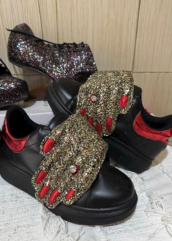 Yüksek Topuklu, Deri, Pul İşlemeli Gri Yılan Desenli Kadın Spor - Görsel 4