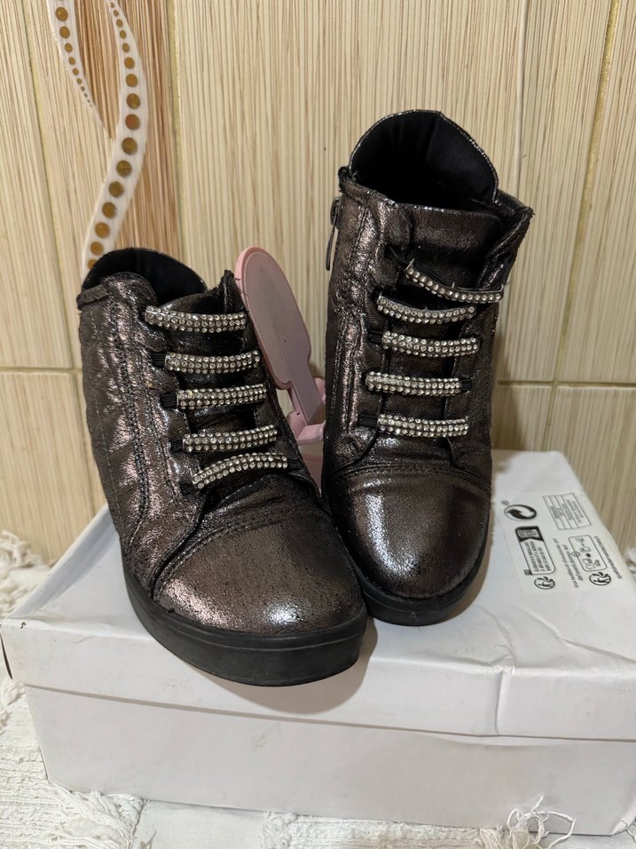 Dolgu Topuklu Kadın bot - Görsel 3