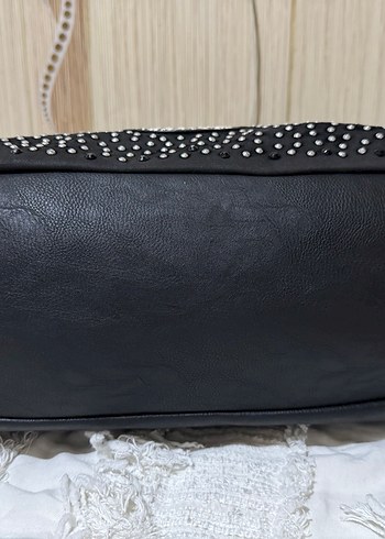 Siyah Deri Rock Punk Nakışlı Çanta - Görsel 6