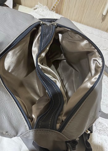 Tokalı Gri Deri Kadın Çanta - Görsel 7