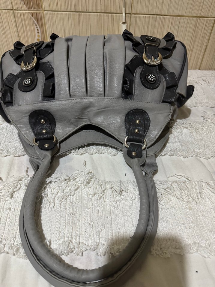 Tokalı Gri Deri Kadın Çanta - Görsel 5