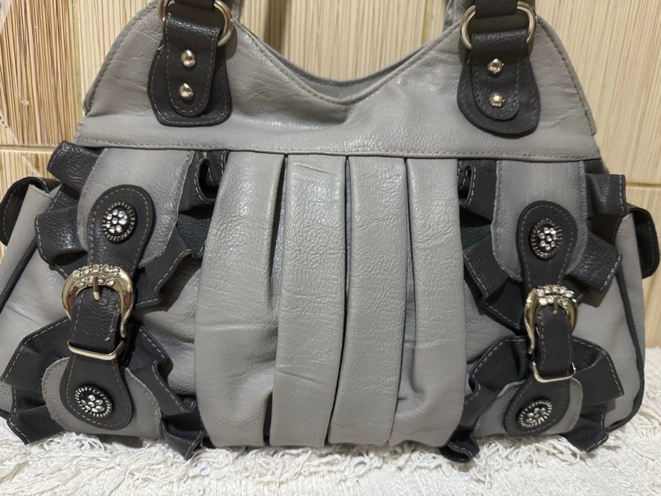 Tokalı Gri Deri Kadın Çanta - Görsel 2