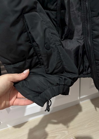 Siyah Kemerli Kadın Kışlık Mont yağmurluk - Görsel 3