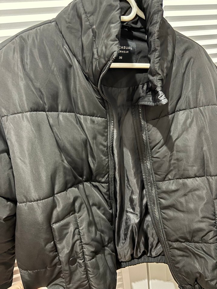 Siyah Kemerli Kadın Kışlık Mont yağmurluk - Görsel 2