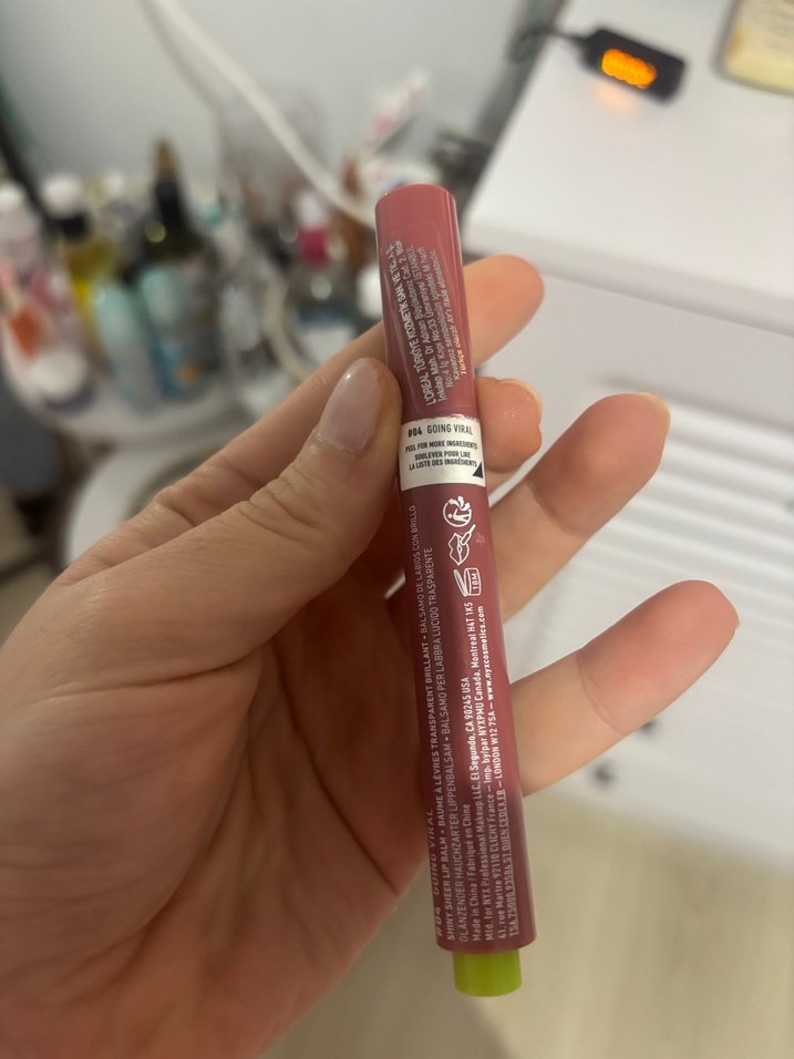 NYX Pastel Bej Lip Gloss - Görsel 3