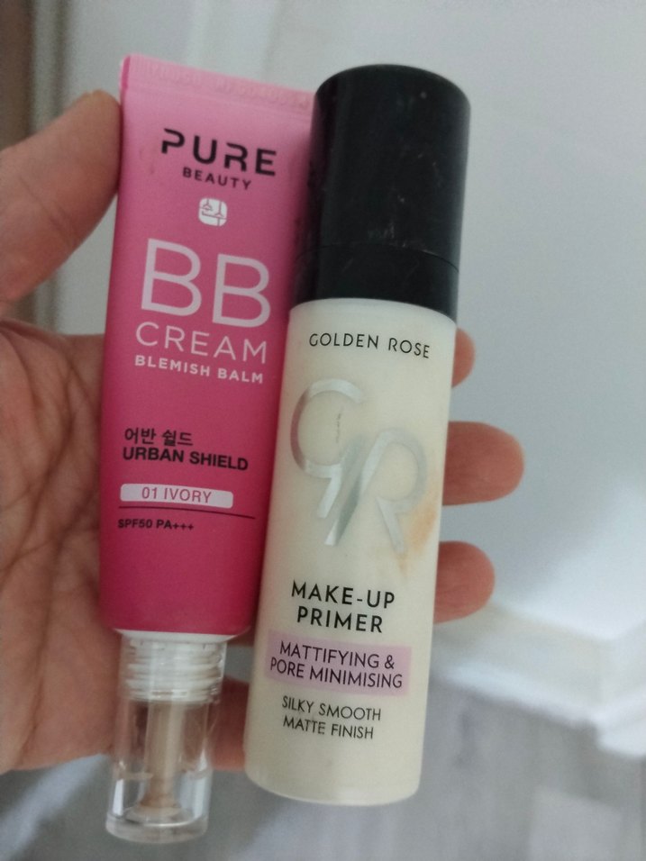 Pure Beauty BB Krem 01 Ivory ve golden rose makyaj bazı - Görsel 2