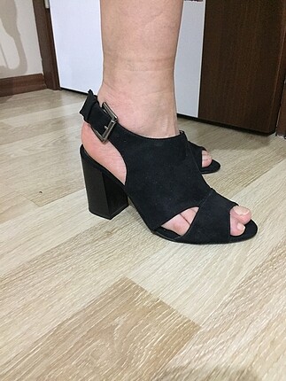39 Beden Topuklu ayakkabı