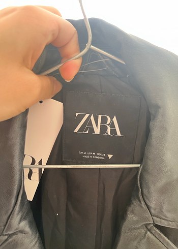 38 Beden siyah Renk Zara deri ceket