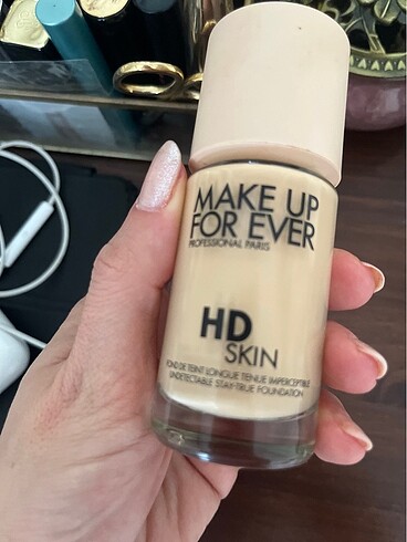 Beden Make Up Forever Hd Skin Fondöten