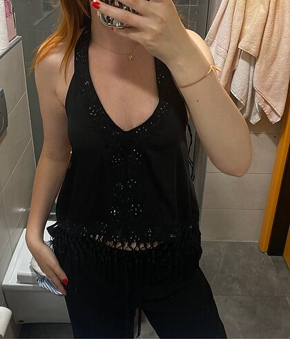 zara sırtı açık bluz