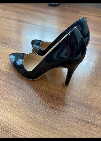 Desa Kadın Siyah Rugan Stiletto Topuklu Ayakkabı