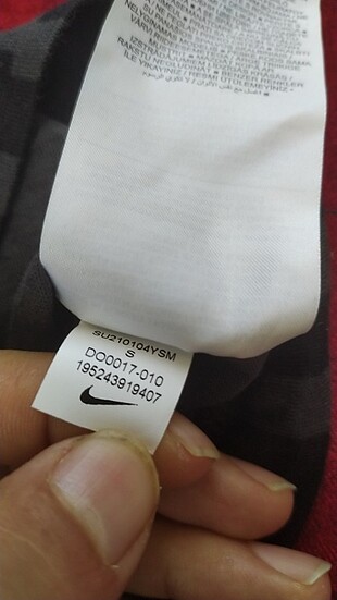 s Beden gri Renk Nike orjinal