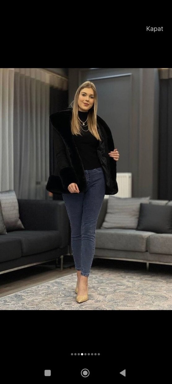 Siyah Midi Boy Kürk Detaylı Kadın Mont - Görsel 4