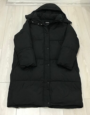 m Beden Zara Şişme Mont