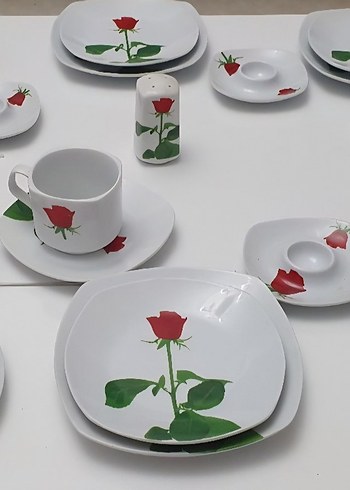 Özel Gül Desenli Beyaz Kahvaltı Takımı - Görsel 6