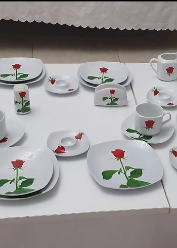 Özel Gül Desenli Beyaz Kahvaltı Takımı - Görsel 7