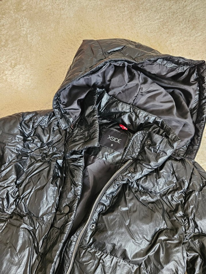 Siyah Kadın Kapüşonlu Kış Montu - Görsel 2