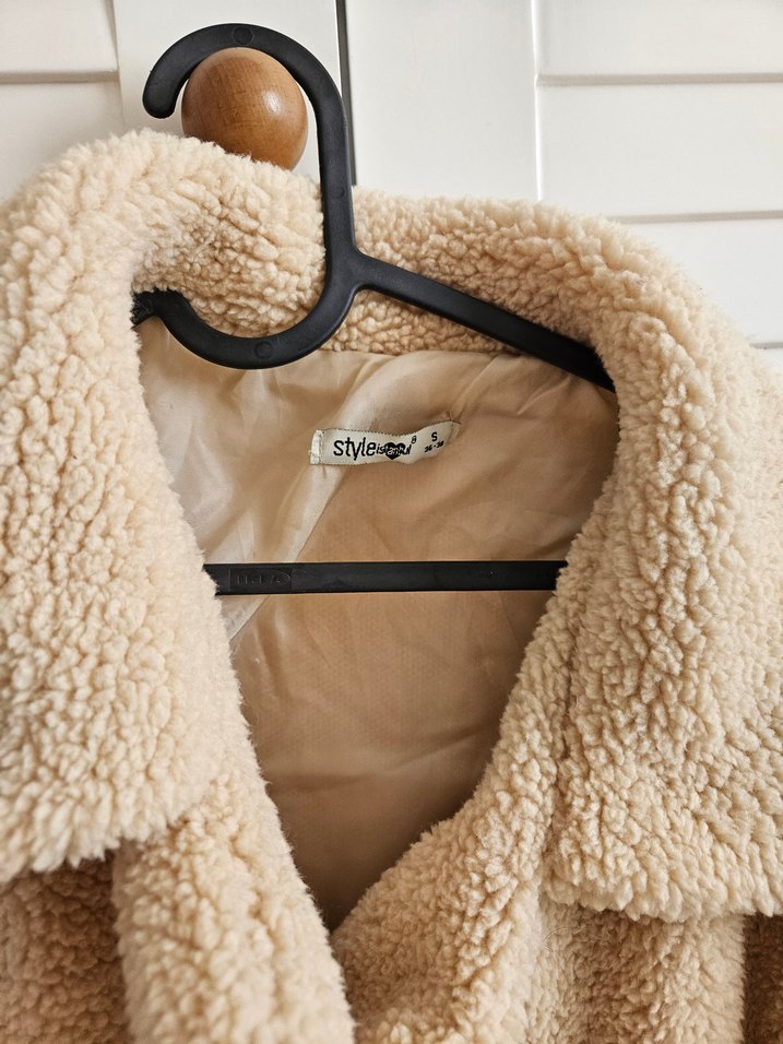 Bej Düğmeli Midi Kadın Kaban - Görsel 2