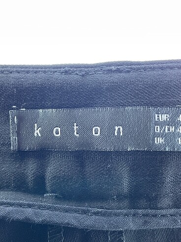 42 Beden siyah Renk Koton Kumaş Pantolon %70 İndirimli.