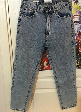 Pull and bear mom jean 