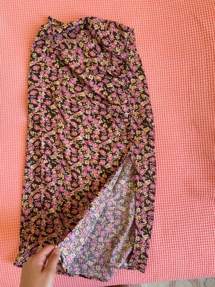 Çiçek Desenli Fırfırlı Midi Etek - Görsel 2