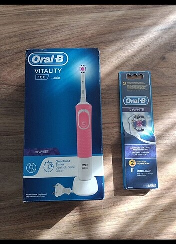 Oral-B jarj edilebilir diş fırçası 