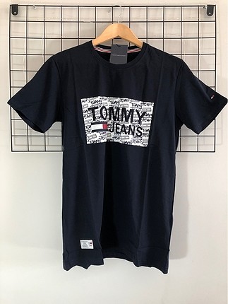 Tommy Hilfiger t-shirt