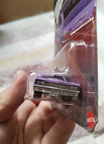 s Beden Hot Wheels Fast and Furious Chevy Impala 
