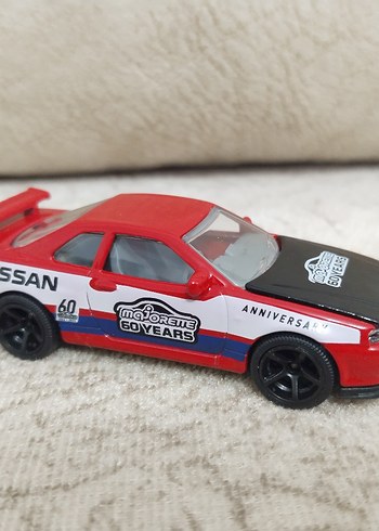 Hot Wheels Majorette Nissan Skyline model araç