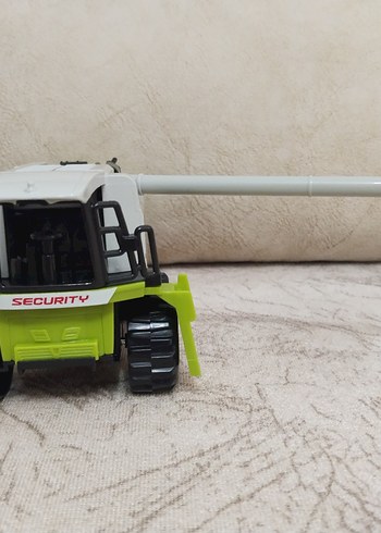 xs Beden Biçerdöver model araç