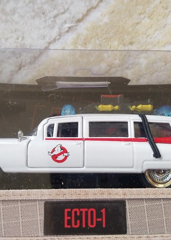 Hot Wheels Ghostbusters ECTO-1 Oyuncak Araba Jada 1/32