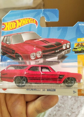 Hot Wheels Hot Wheels Kırmızı '70 Chevelle SS Wagon Model araç