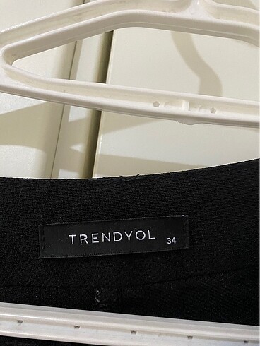 Trendyol & Milla Trendyol siyah kumaş pantolon
