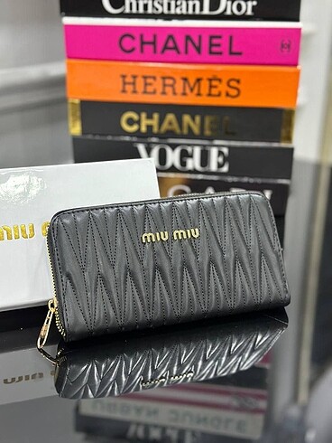  Beden MIU MIU A Quality Cüzdan