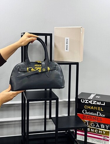  Beden çeşitli Renk MIU MIU AVENTURE BAG
