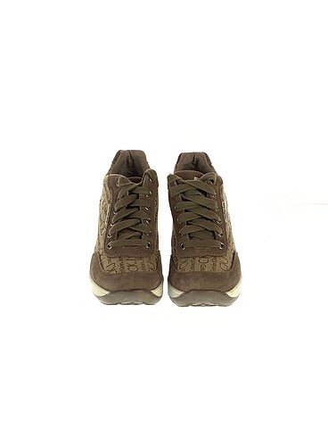 38 Beden Calvin Klein Spor Ayakkabı %70 İndirimli.