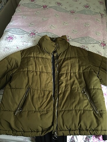 Pull and Bear Şişme mont