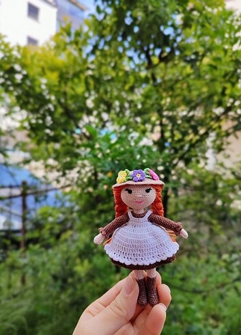  Beden Anne Shirley