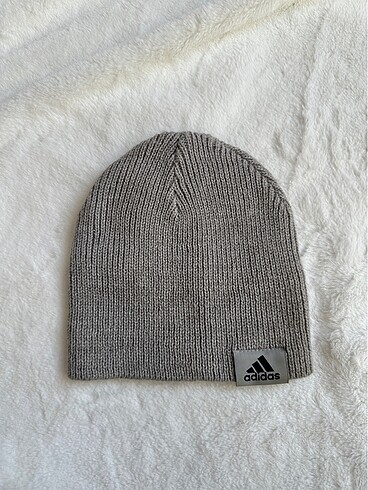 Adidas unisex bere