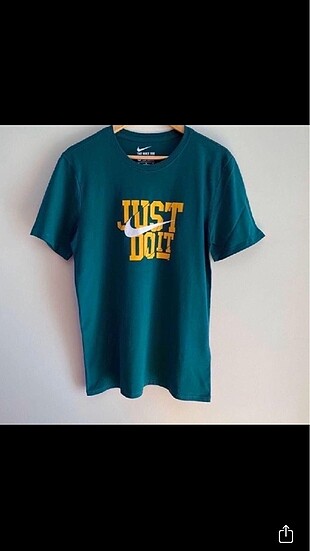 Nike tshirt