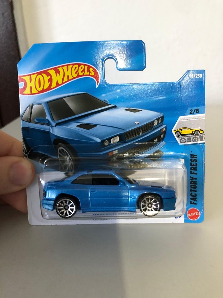 Koyu Mavi Hot Wheels Oyuncak Araba - Görsel 2