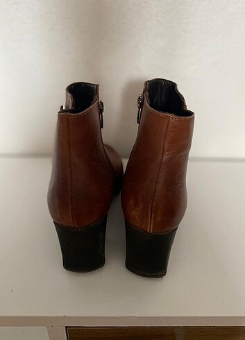 Zara Yeni sorunsuz sıfır üründür 360 tl