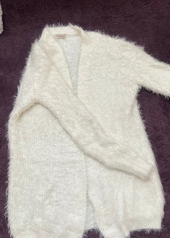 Uzun Kollu Beyaz Kadın Hırka - Görsel 3